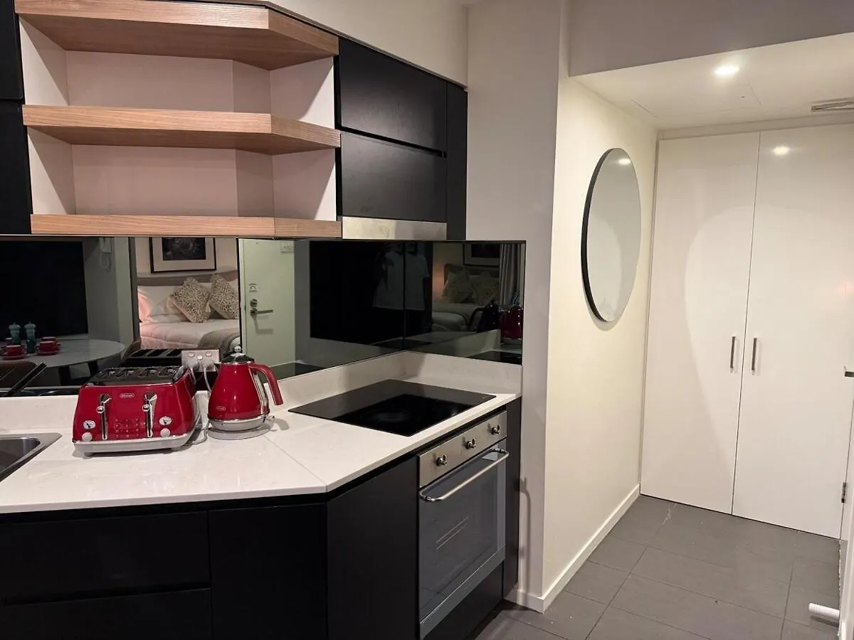 Apartment Discover Urban Bliss In Our 1-Bedroom Apartment! City Views And Cultural Gems Brisbane Australia